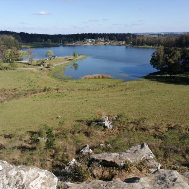 La Casona Del Lago Balneario Ipora Eksteriør billede